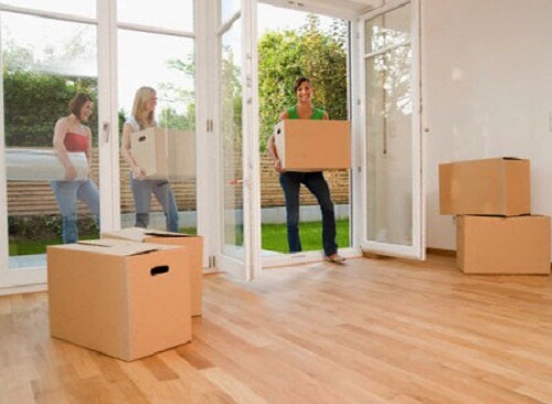 Mẹo đóng gói quần áo khi chuyển nhà